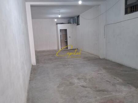 MAGAZINE ME QERA 140 M2 SPITALI AMERIKAN 3 55.000 LEKE