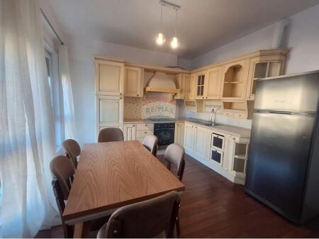 Appartamento 2+1 in affitto a Kodra e Diellit