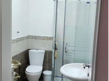 QERA APARTAMENT 3+1+2 PRANE FAKULTETIT EKONOMIK