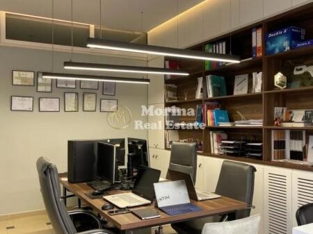 Shitje | Ambjent Biznesi | Komuna e Parisit | 82000 €