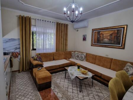 Private house 2 floors, Kombinat!