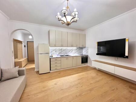 (2,000€/m2 ) SHITET: 2+1+Ballkon || 📍Liqeni i Thate || Kati 2, 70 m² 148.800€ (2 min nga Liqeni)
