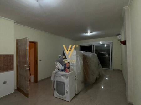 JEPET APARTAMENT 1+1+BLK ME QIRA NE BLLOK 65.000 LEKE