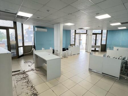 Zyre me qera, sheshi Wilson.