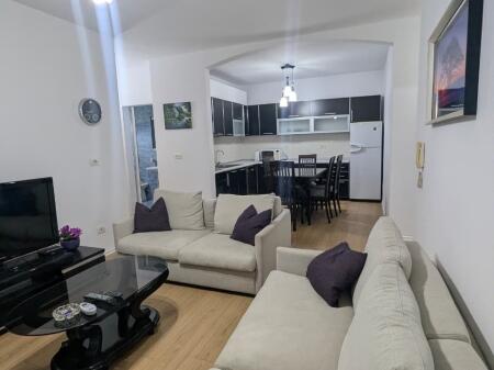 Apartment for rent 2+1, Dinamo Stadium  850€ ( negotiable depending on payment )