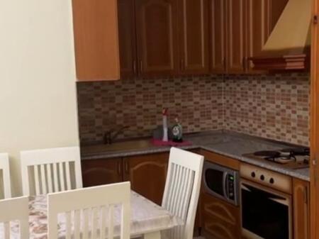 🏢Yzberisht,prane Pasticeri Nela 6jepet me qera apartament 1+1 i mobiluar 40,000Leke