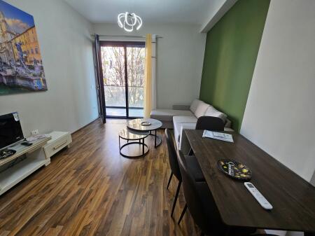 Tek Rezidenca Turdiu Jepet Me Qira Apartament 1+1 I Mobiluar!