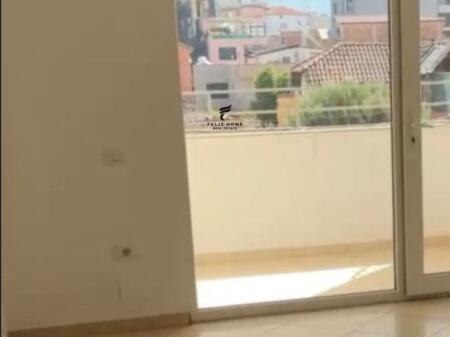 OFFICE FOR RENT 128 M2 BARDHYL STREET 50,000 LEKE