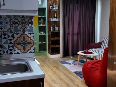 Garzoniere in affitto Xhamllik