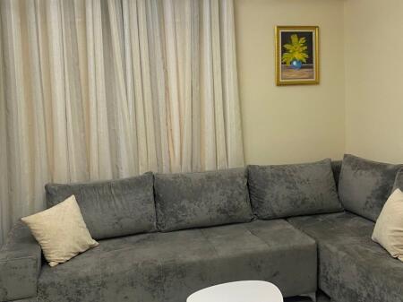 Affittasi 1° piano di una villa      ID   13938        