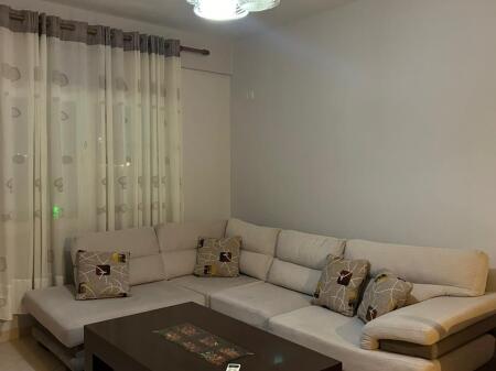 2+1,i mobiluar don bosko te viva market cmimi 600 mije leke