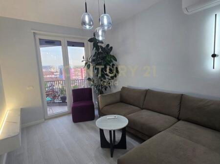 Jepet me qira apartament 2+1 me post parkimi, pranë 9-Katesheve, Tiranë.