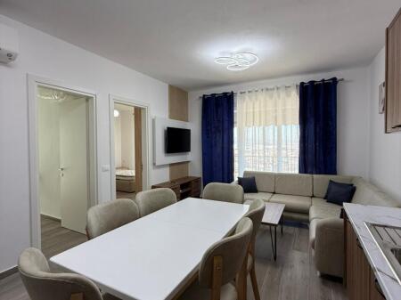 Apartament 2+1 me Qera 🔥 📍 Univers City