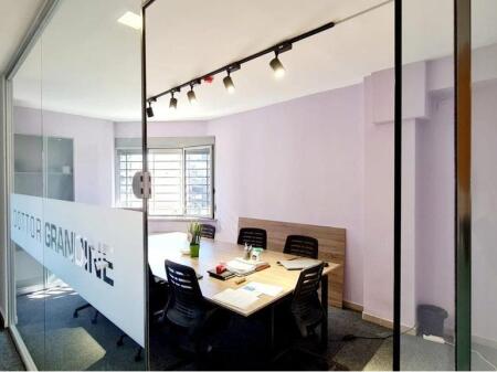 Shitet, Ambient Biznesi, Rruga e Dibres, Tiranë