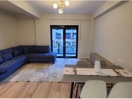 Jepet me qira apartament 1+1 – Kodra e Diellit 2