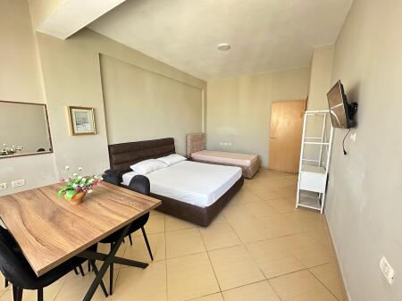 Monolocale in Affitto a Lungo Termine - Stadio, Vlore