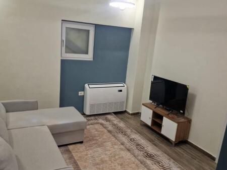 APPARTAMENTO IN AFFITTO 2+1 STAZIONE DEI TRENI 70.000 LEKE