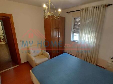 Apartament 1+1 me qera tek Shallvaret ne Tirane