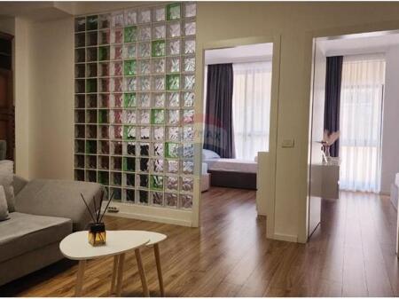 Appartamento - In Affitto - Via Muhamet Gjollesha, Tirana