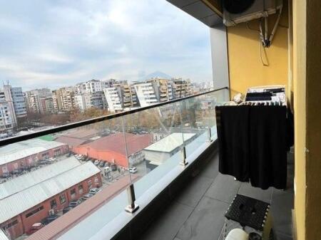 Apartament 2+1+2 per shitje, 21 Dhjetori, Tirane