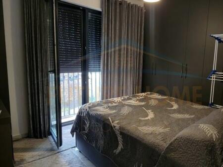 Shitet, Apartament 2+1, Porcelan, Tirane