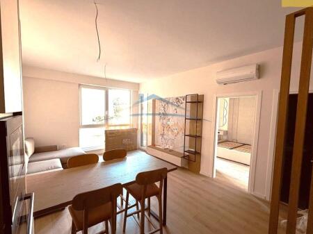 Affitto, Appartamento 1+1, Comune di Parigi, Tirana.