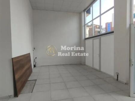 Vendita | Locale Commerciale | Kinostudio| 259000 €