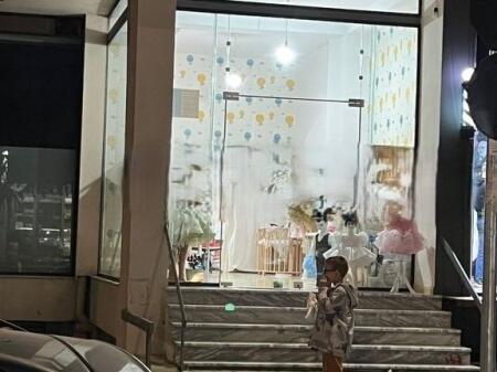 Shitet ambjent biznesi në Yzberisht, pranë Fitness Unik 68,000 €