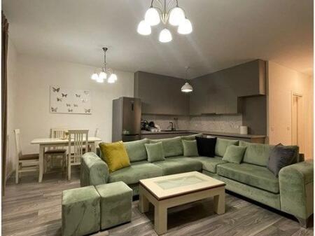 APARTAMENT 2+1+2ME QIRA – KOMPLEKSI DELIJORGJI
