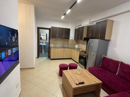 ,Affitto, Monolocale convertito in 1+1, Unaza e Re, Tirana. 370 €UNA61105
