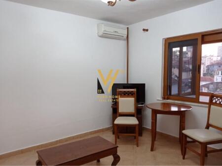 IN VENDITA APPARTAMENTO 1+1+ANNESSO IN VIA ELBASAN 125.000 EURO