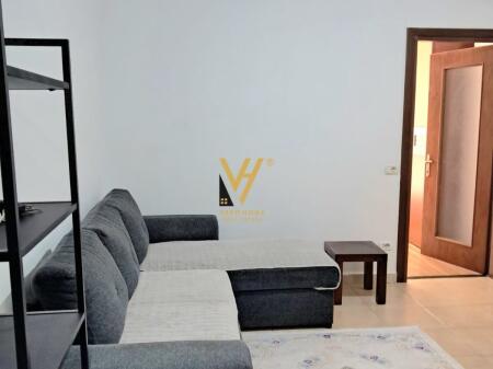 JEPET APARTAMENT 1+1 ME QERA NE ASTIR 35.000 LEKE