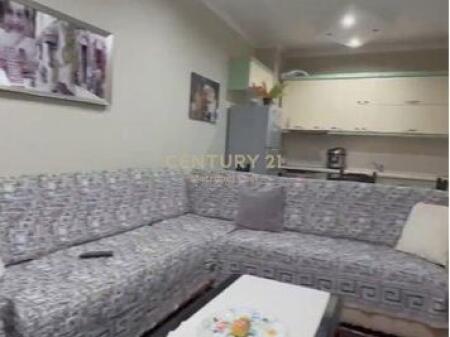 Shitet apartament 2+1 ne Yzberisht