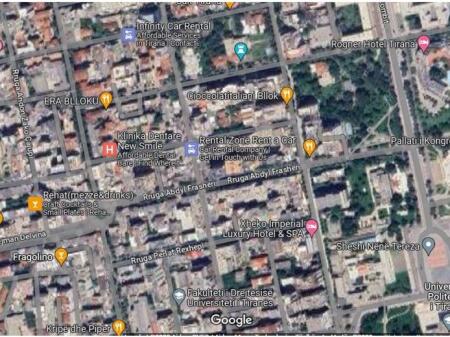 Locale in affitto a Bllok .