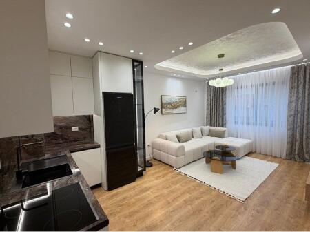 WE SELL APARTMENT 1+1 MISTO MAME!