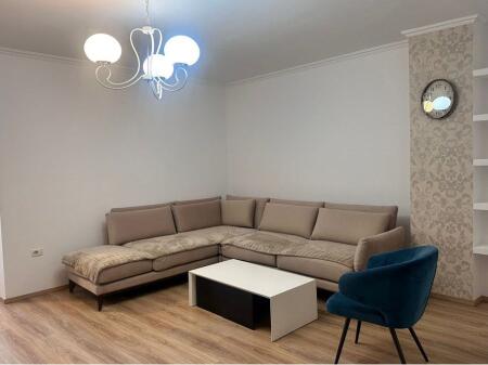 Modern apartment for rent at Pazari i Ri