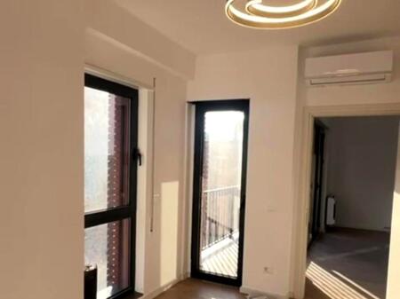 📍MYSLYM SHYRI *JEPET ME QIRA AMBIENT BIZNESI PER ZYRA