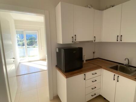 AMBIENT ZYRE ME QIRA – RRUGA E KOSOVAREVE