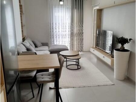 Apartament 1+1 +parkim me qira Univers City