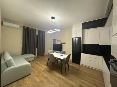 Apartament 2+1+parkim me qera ne Sauk prane Tegut