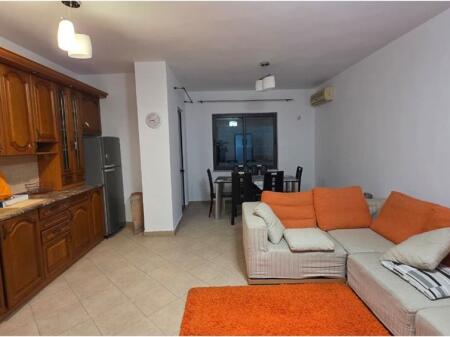 SHITET APARTAMENT 2+1, Rruga Frang Bardhi