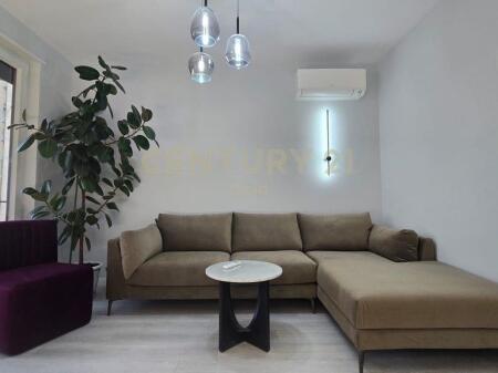 JEPET ME QIRA APARTAMENT 2+ 1+ POST PARKIMI NE QENDER