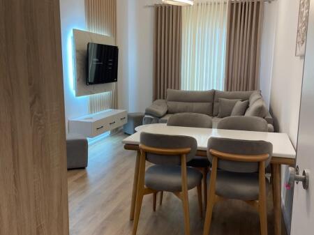 Apartament 1+1 me qira