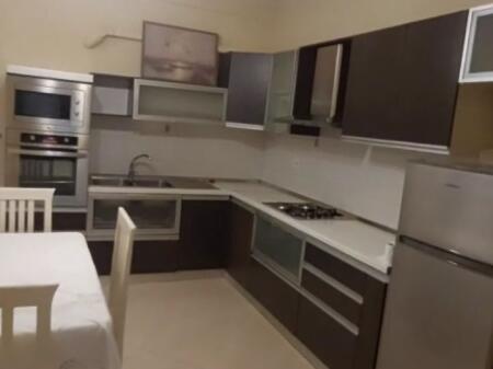 Jepet me qera 2+1 mobiluar ne astir 500 eu te ozone