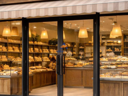 COMMERCIAL UNIT FOR SALE 72 M2 "NEAR ALBANOPOLI ROAD" 150,000 EURO