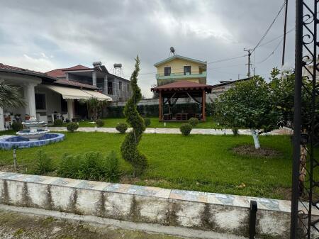 VILË NË SHITJE GOLEM LUSHNJE