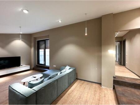 ✨2+1 Apartment with Veranda for Sale | 📍Farkë