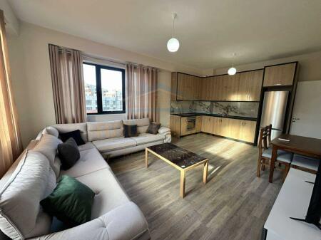 Qera, Apartament 2+1, Unaza e Re.