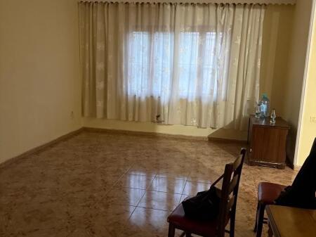 VILE ME QERA 1500 M2 ALLIAS 200.000 LEKE