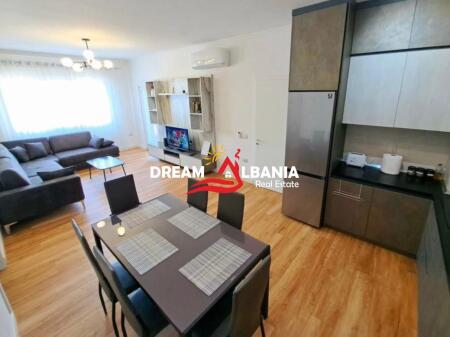Jepet me qera apartament 2+1 prane Pazari I Ri ID (42215452)
